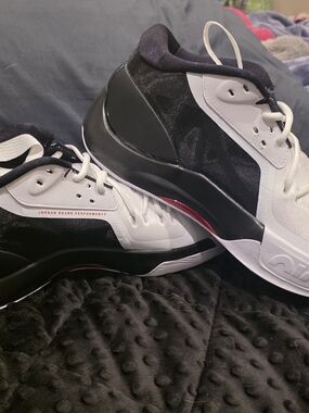 Jordan Zoom Separate- Black University White Red